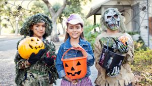 trick or treat downtown dunedin.jpg