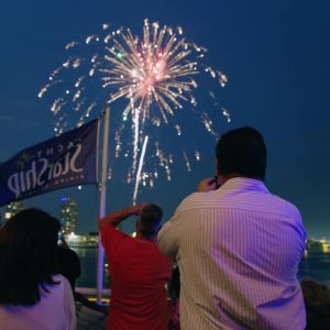 07/04 Yacht Starship 4th of July Fireworks Cruise